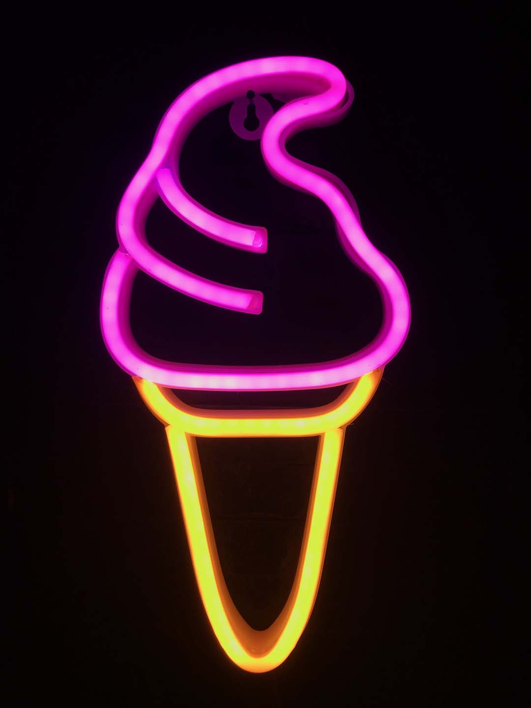 Neon signs 2023  (8)